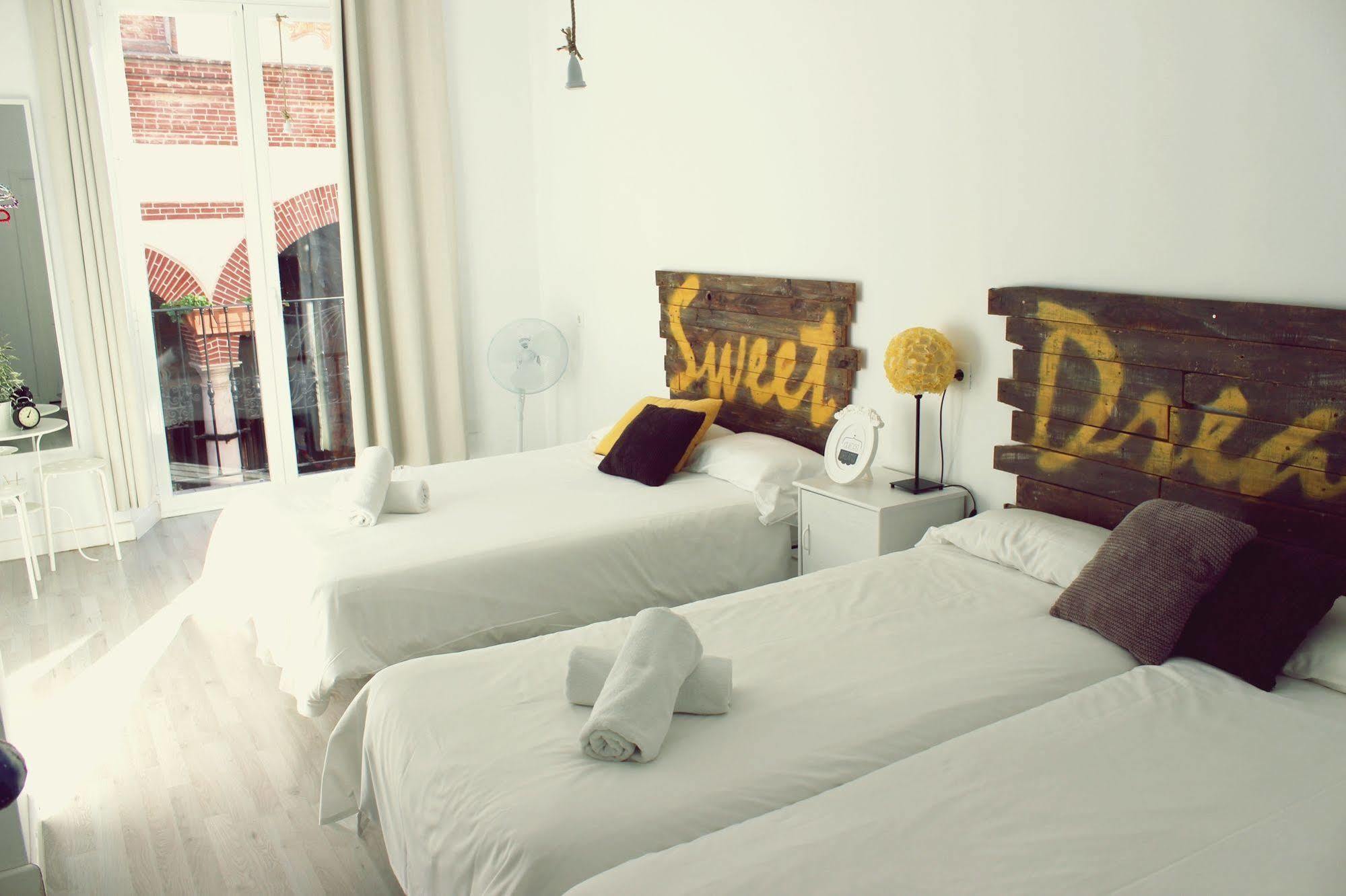 Dulces Dreams Boutique Hotel Malaga Exterior photo